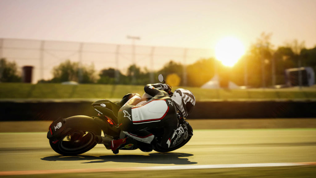 Gameplay e captura de tela de Ride 4 - PS4